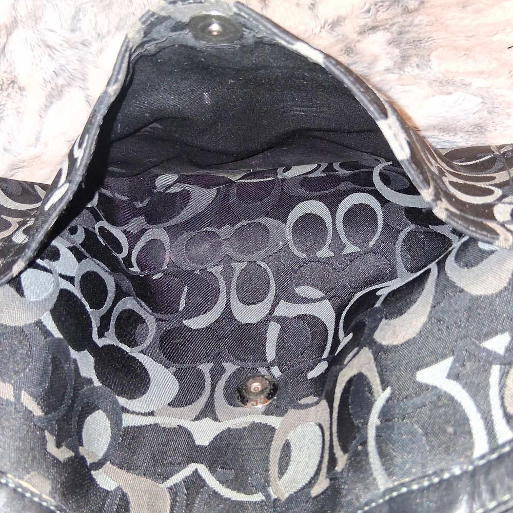 Coach Black and Gray 06' Baby Bag with Signature Monogram - Picture 13 of 16